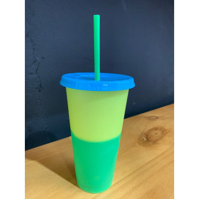 Vaso Reusable Tumbler Cambia Color